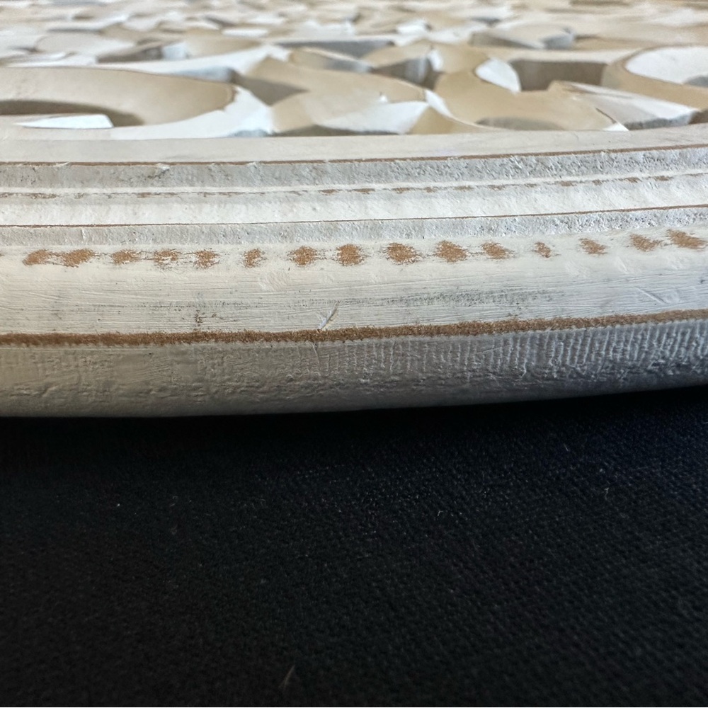 White Ornate Wall Decor 2 feet wide - Picture 5 of 16